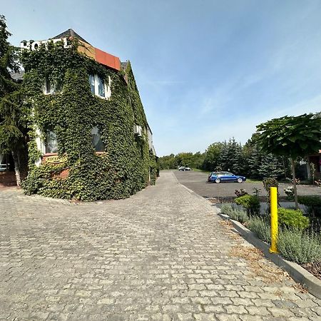 Hotel Kresowianka Konin  Exterior photo